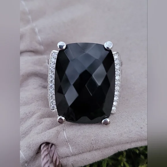 David Yurman Sterling Silver Wheaton 14x20mm Black Onyx & Diamond Ring - Picture 14 of 16